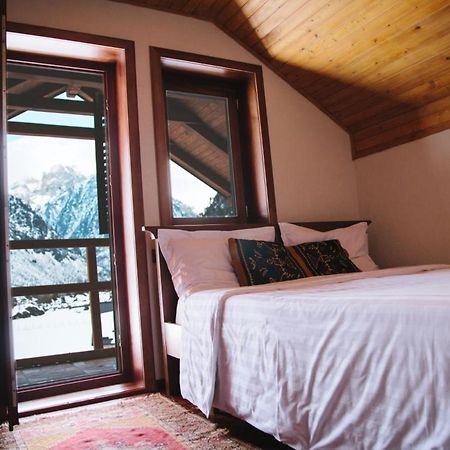 Hostel Rilindja Valbona Exteriör bild