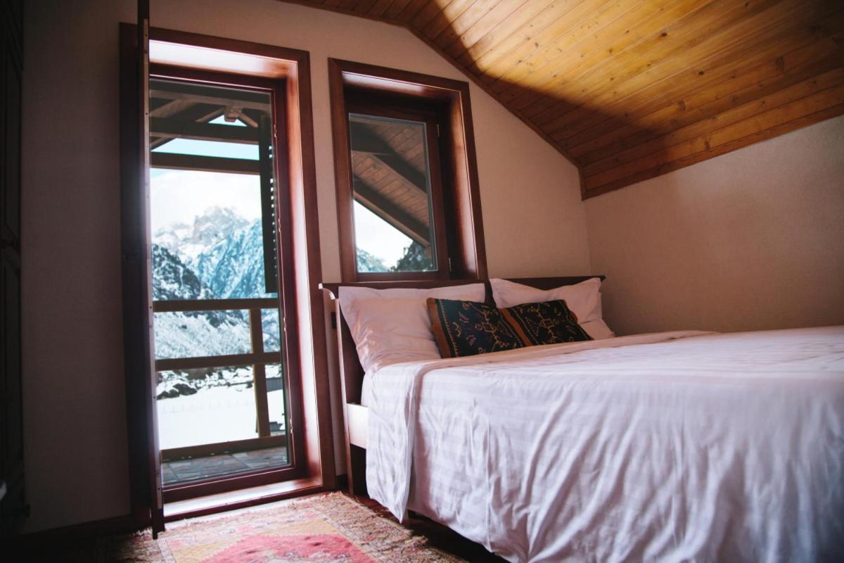 Hostel Rilindja Valbona Exteriör bild